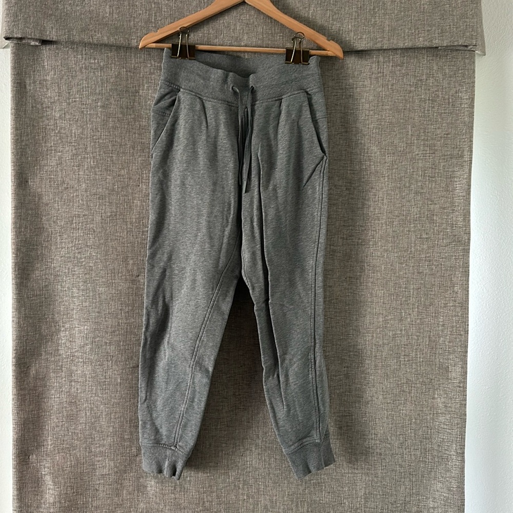 Lululemon jogger sweatpants